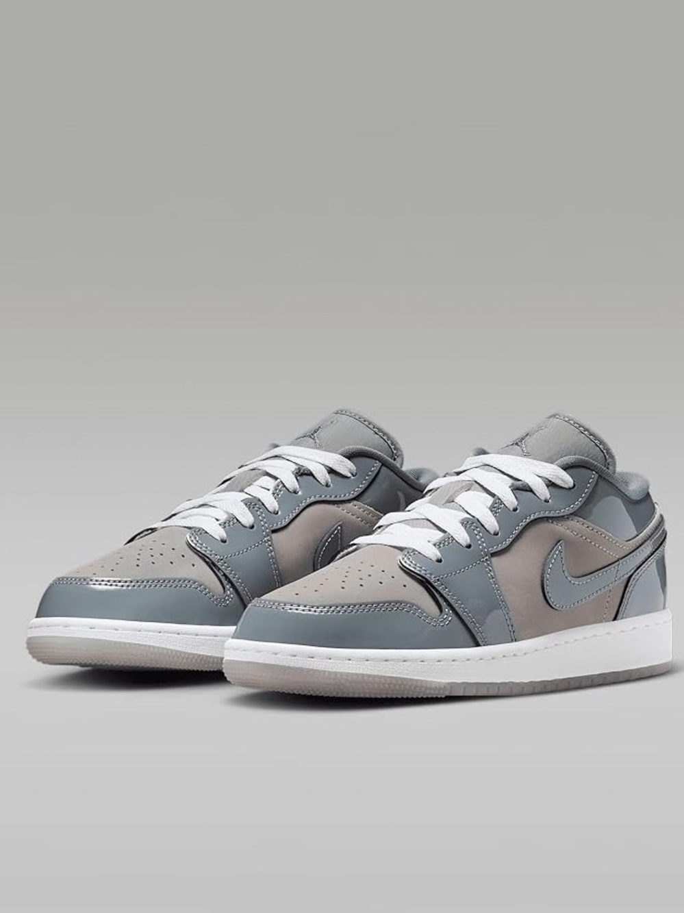 Nike Air Jordan 1 Low SE sneakers in a Medium Grey/Cool Grey